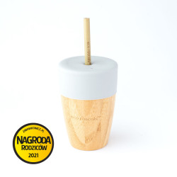 ECORASCALS Bambusový hrnček s objemom 240 ml so sivým silikónovým obalom